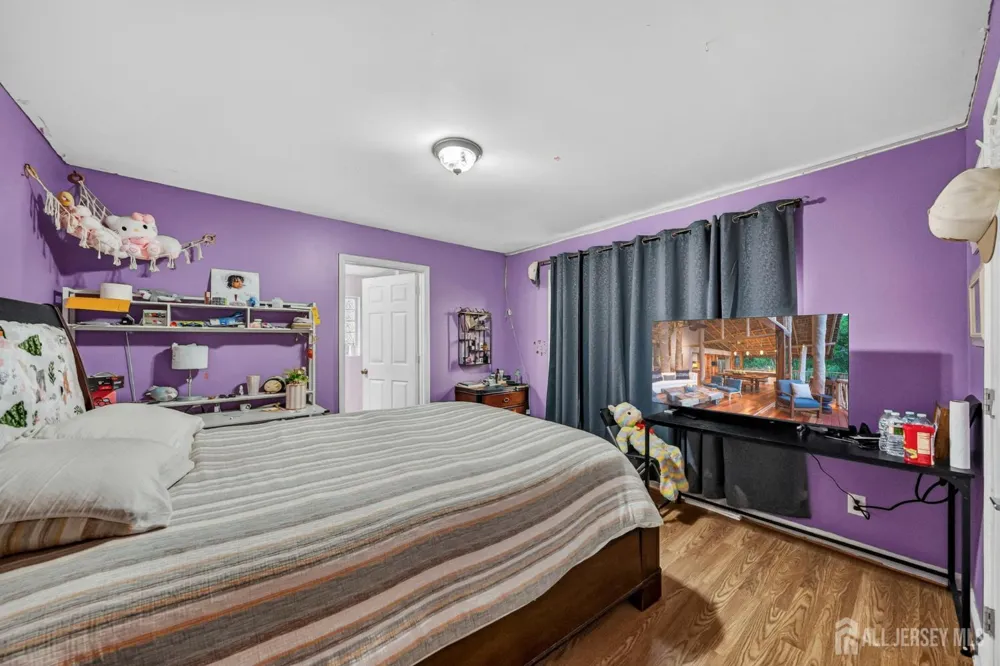 444 Hunt Avenue Trenton, NJ 08610