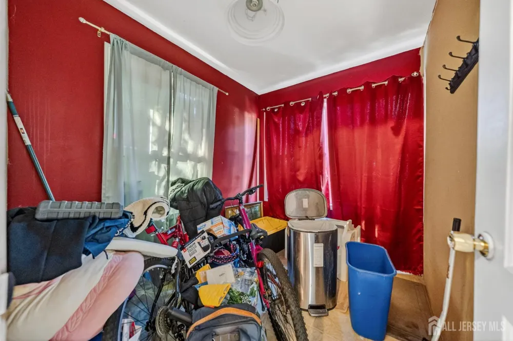 444 Hunt Avenue Trenton, NJ 08610