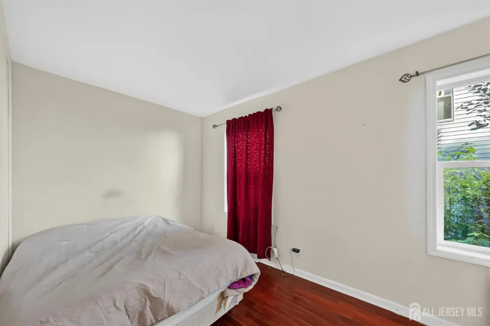 444 Hunt Avenue Trenton, NJ 08610