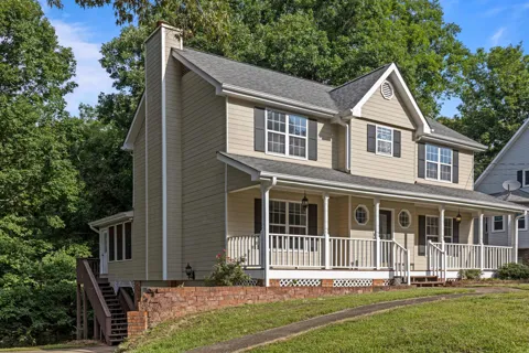 2414 W Wind Drive