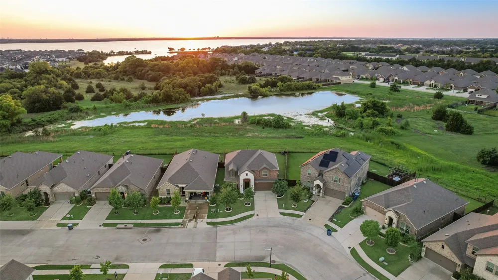 1079 Sublime Drive Heath, TX 75126