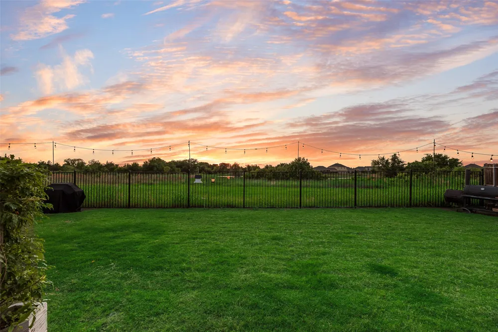 1079 Sublime Drive Heath, TX 75126