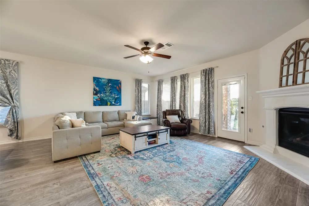 1079 Sublime Drive Heath, TX 75126