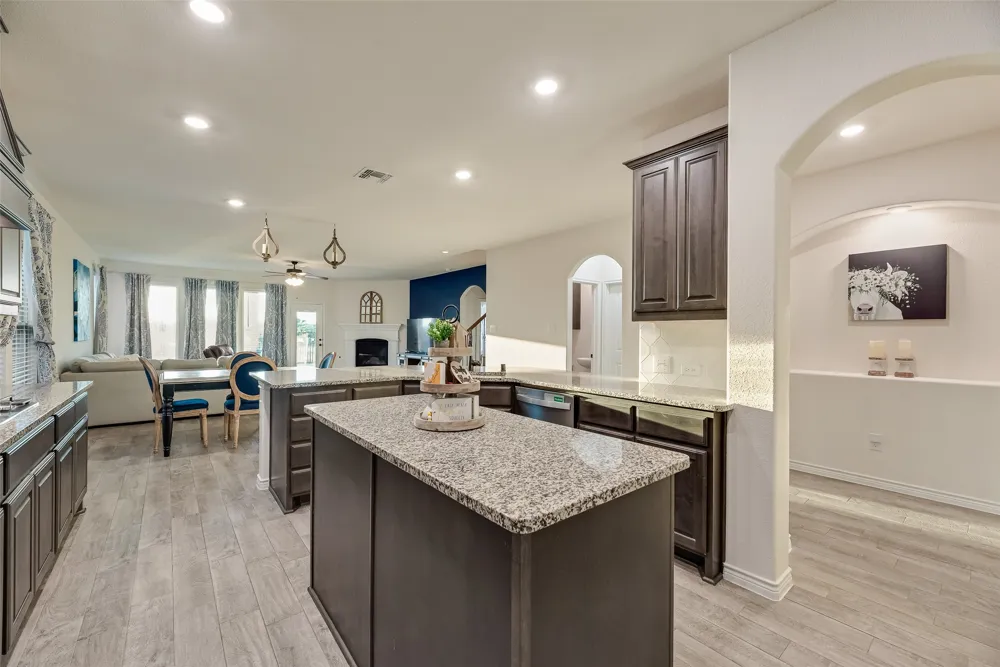 1079 Sublime Drive Heath, TX 75126