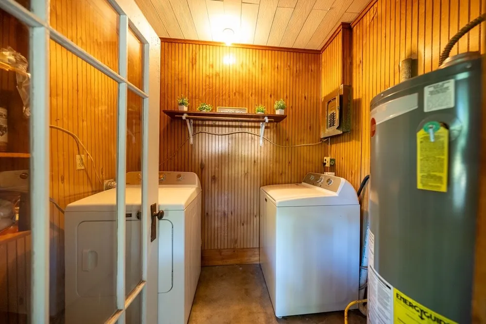 414 W Roberts Street Gorman, TX 76454
