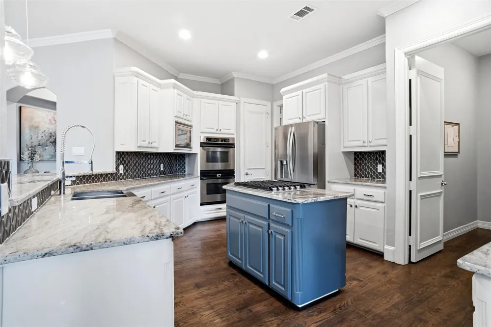 1204 Wellington Drive Keller, TX 76248