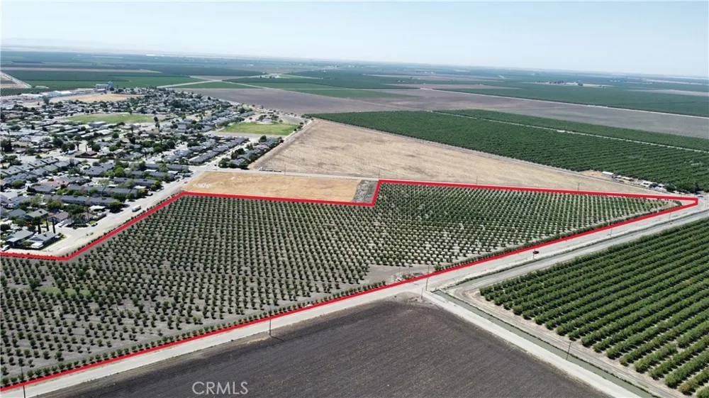 1 S Placer Ave San Joaquin, CA 93660