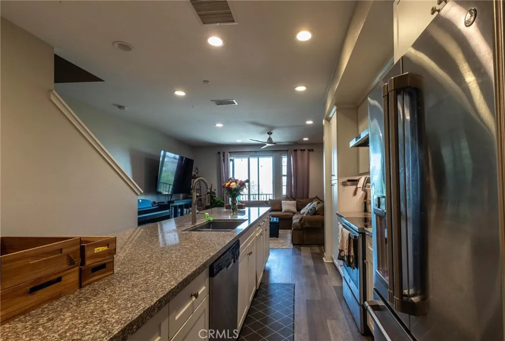 9478 Dahlia Pico Rivera, CA 90660