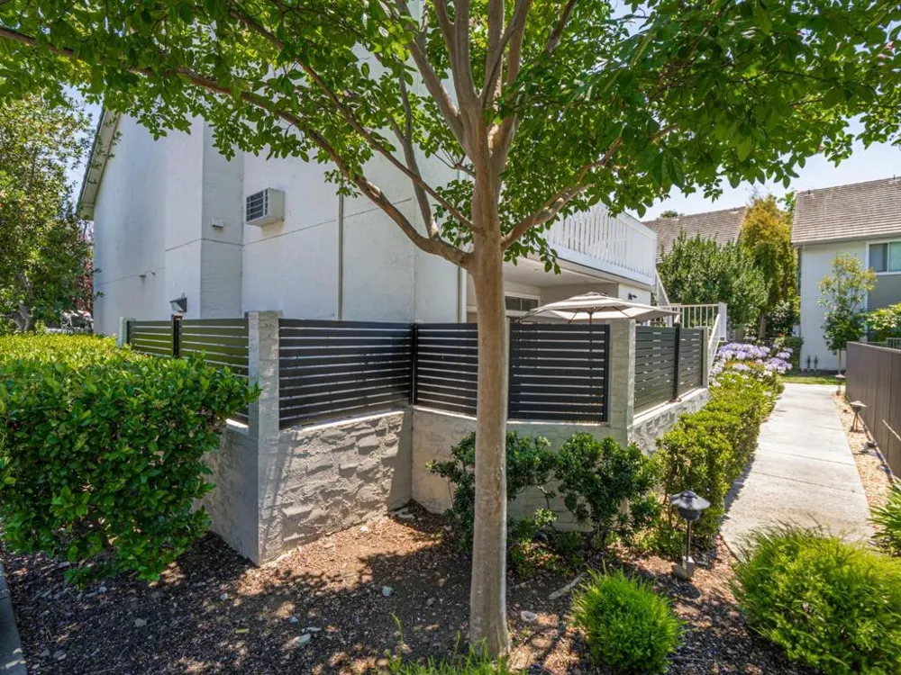 2968 Moorpark Avenue #1 San Jose, CA 95128