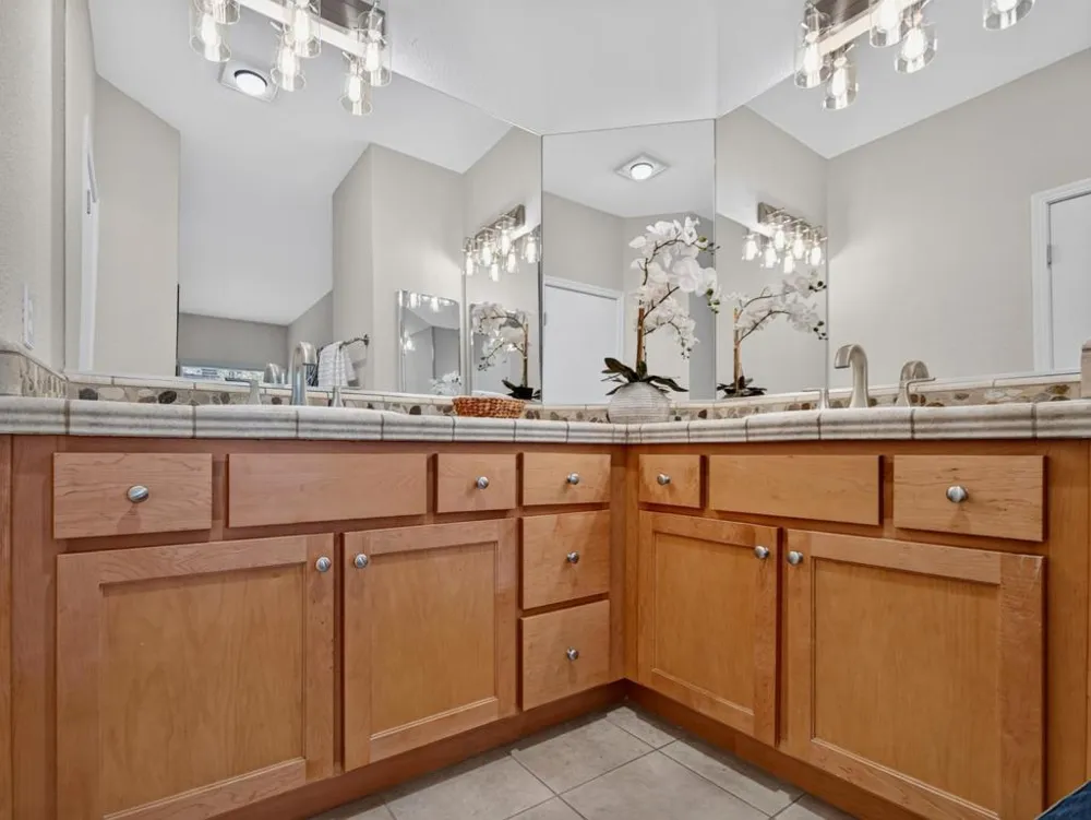 2968 Moorpark Avenue #1 San Jose, CA 95128