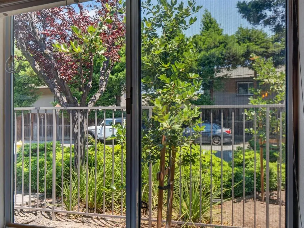 2968 Moorpark Avenue #1 San Jose, CA 95128