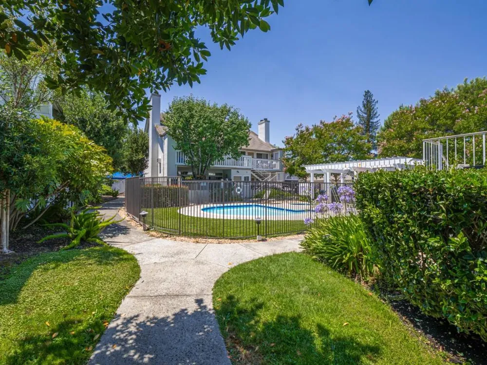 2968 Moorpark Avenue #1 San Jose, CA 95128