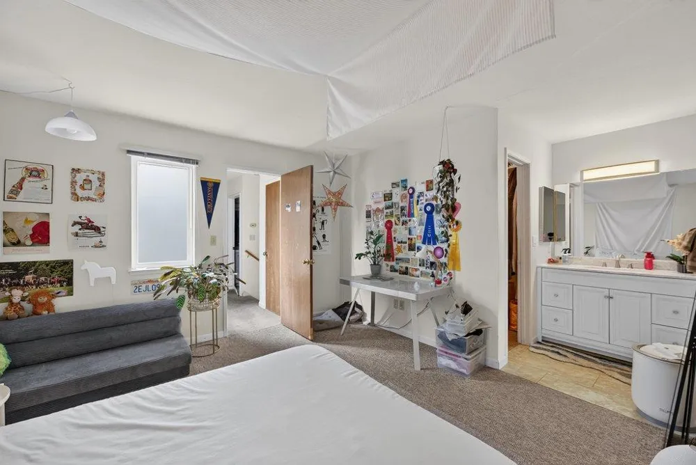 4251 Sea Pines Court Capitola, CA 95010