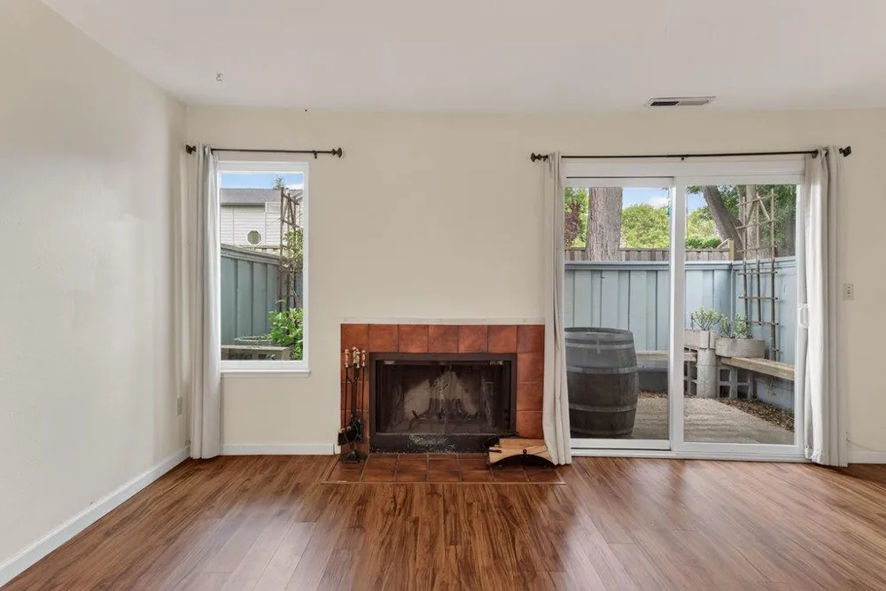 4251 Sea Pines Court Capitola, CA 95010