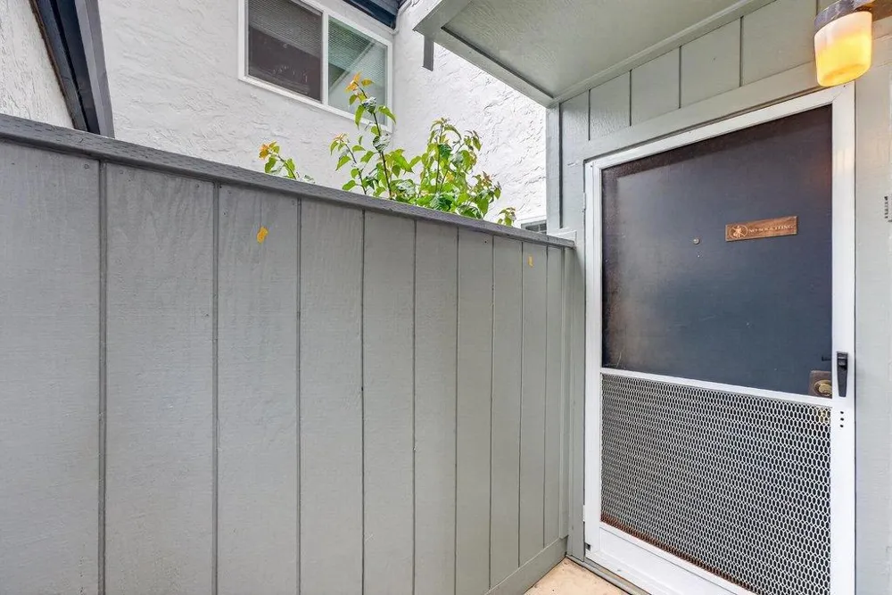 4251 Sea Pines Court Capitola, CA 95010