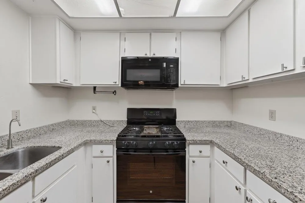 4251 Sea Pines Court Capitola, CA 95010