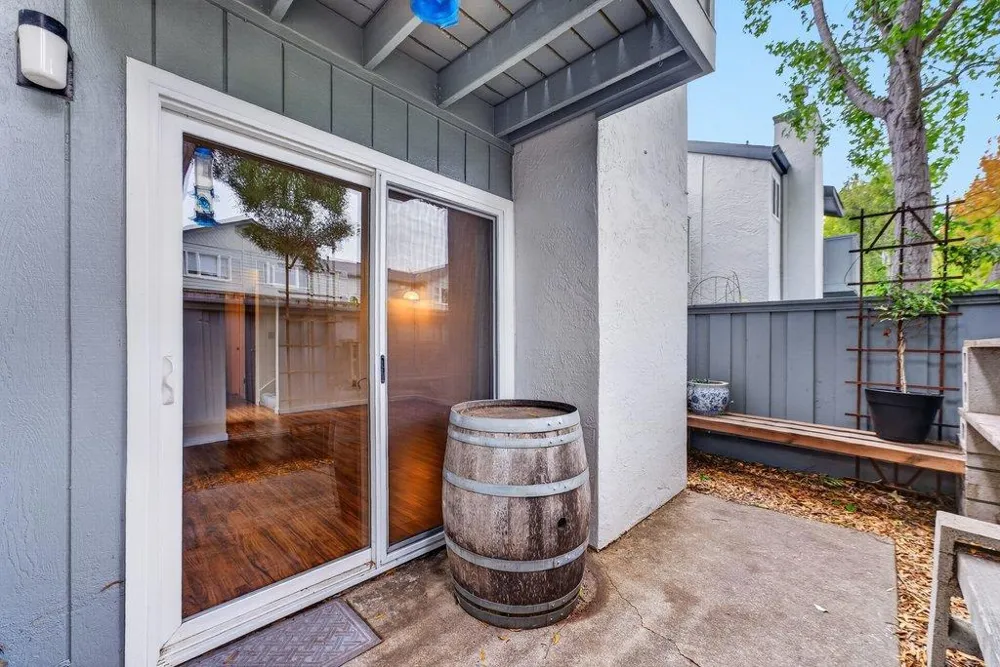 4251 Sea Pines Court Capitola, CA 95010
