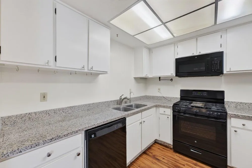 4251 Sea Pines Court Capitola, CA 95010