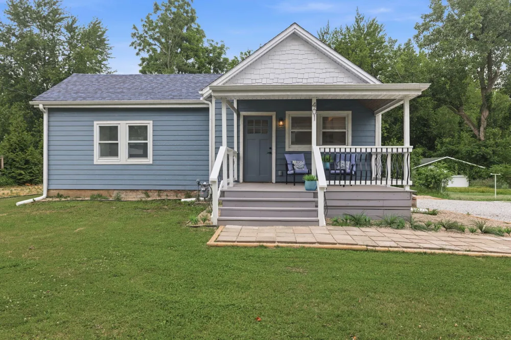 401 Elm Street Three Oaks, MI 49128