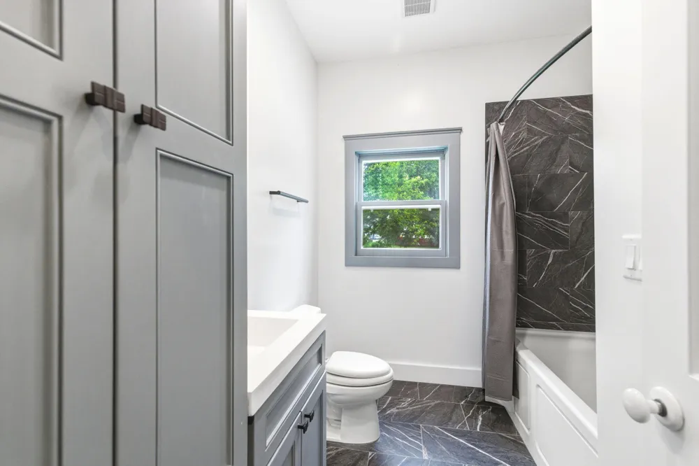 401 Elm Street Three Oaks, MI 49128