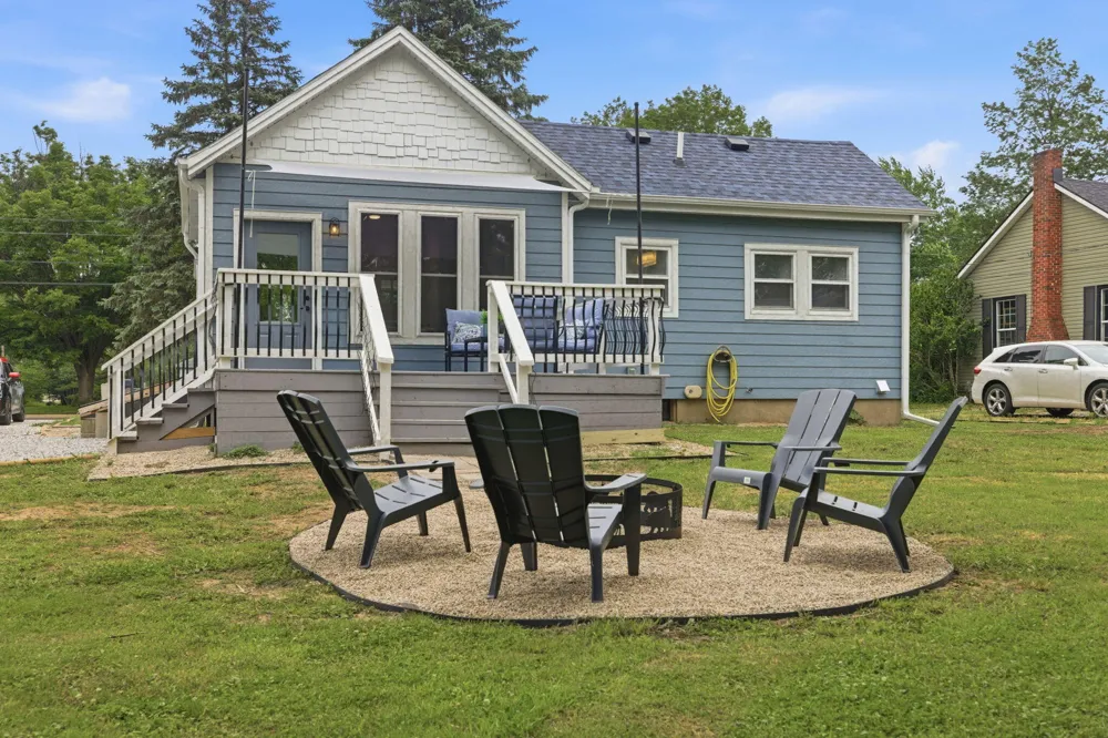 401 Elm Street Three Oaks, MI 49128