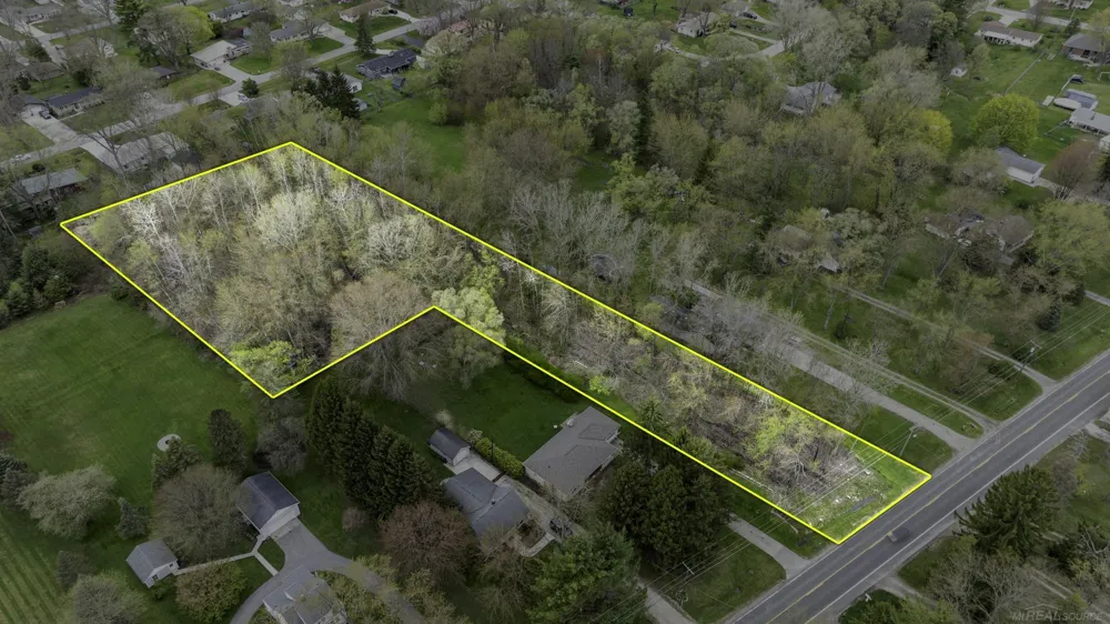 Strawberry Lane Lane Port Huron Charter Township, MI 48060
