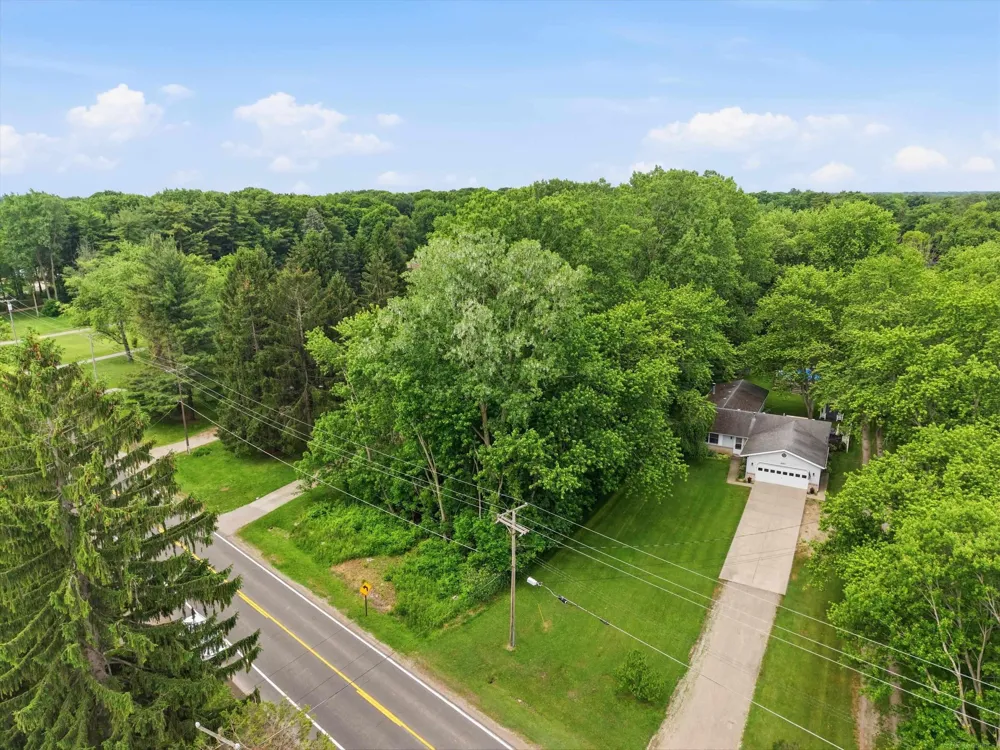 Strawberry Lane Lane Port Huron Charter Township, MI 48060