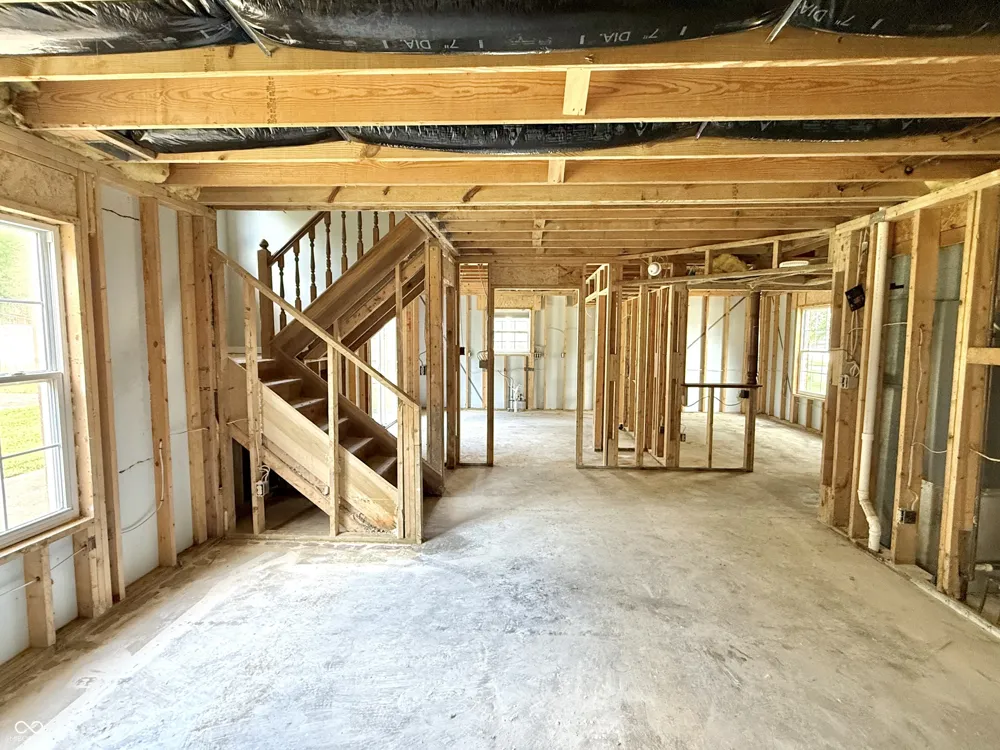 1025 Killian Mooresville, IN 46158