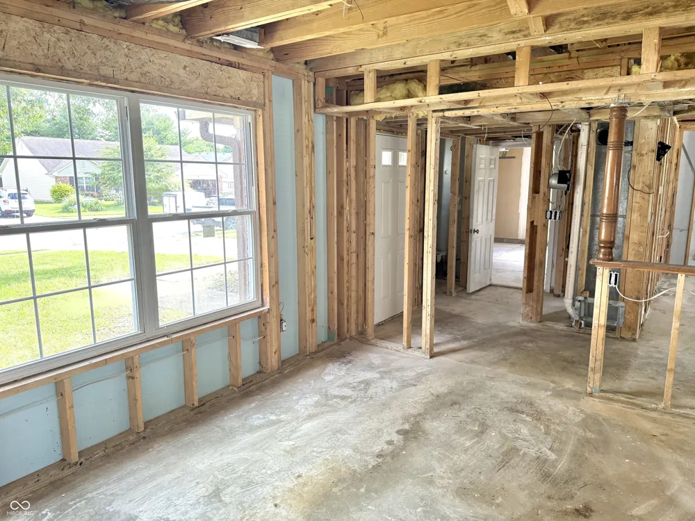 1025 Killian Mooresville, IN 46158