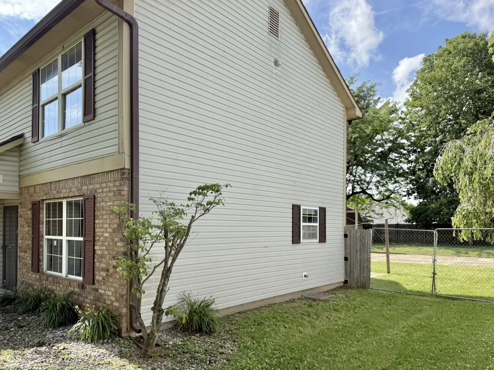 1025 Killian Mooresville, IN 46158