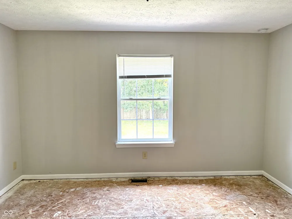 1025 Killian Mooresville, IN 46158