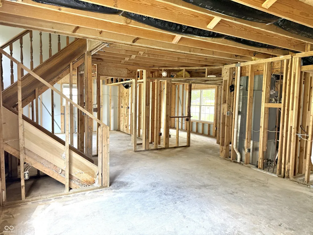 1025 Killian Mooresville, IN 46158