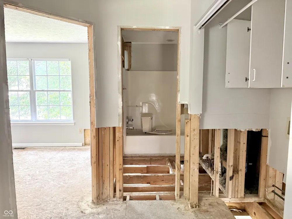 1025 Killian Mooresville, IN 46158
