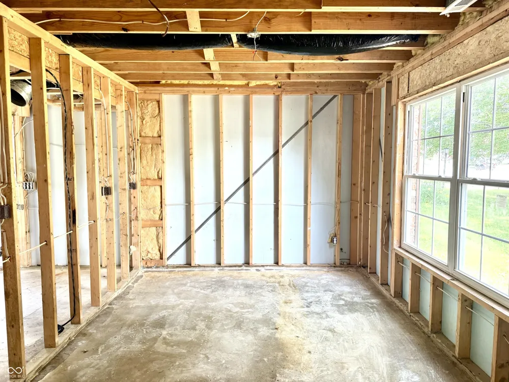 1025 Killian Mooresville, IN 46158