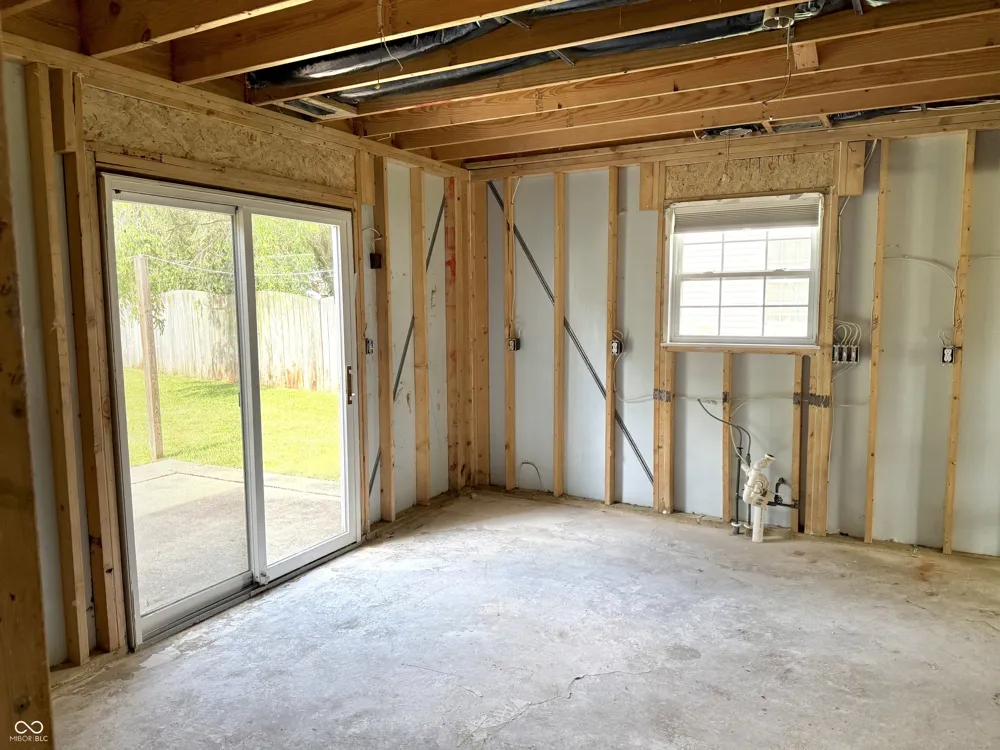 1025 Killian Mooresville, IN 46158