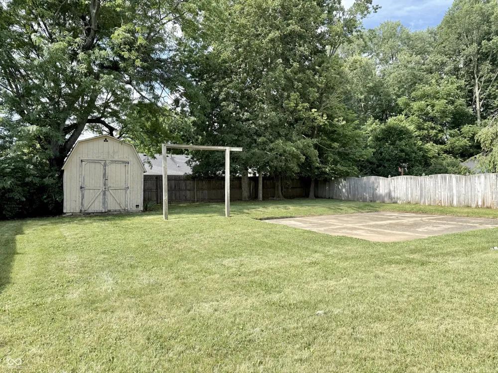 1025 Killian Mooresville, IN 46158