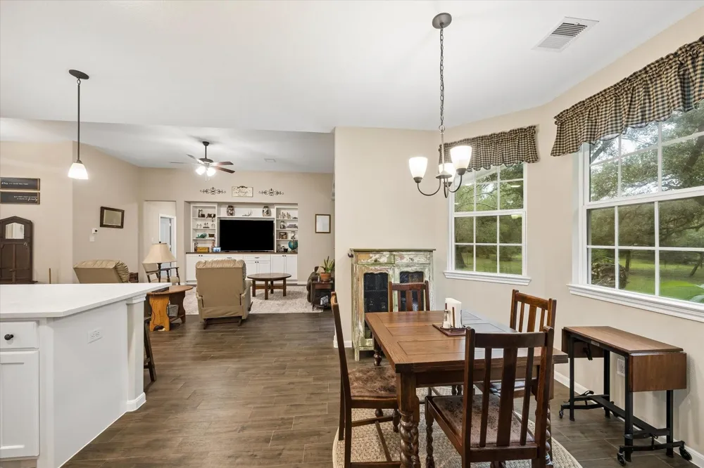 1712 County Road 103 Columbus, TX 78934