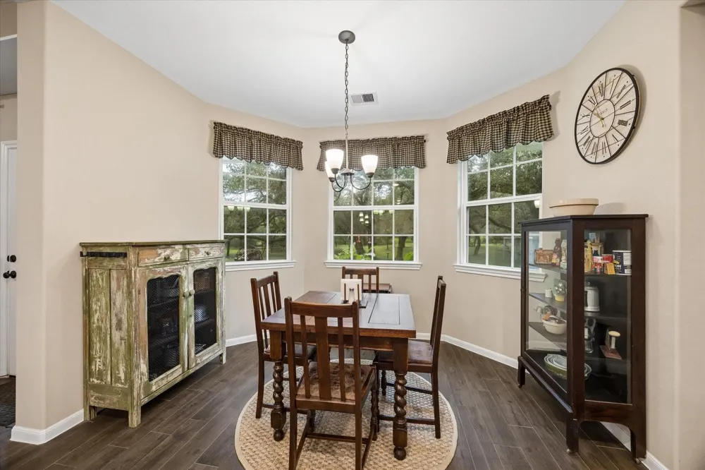 1712 County Road 103 Columbus, TX 78934