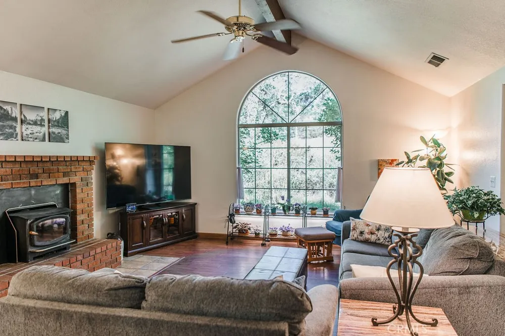 3619 Fig Tree Spring Mariposa, CA 95338