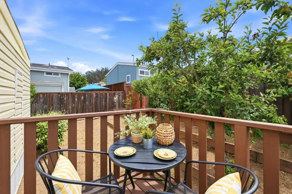 28 Eugenia Avenue #28 Aptos, CA 95003