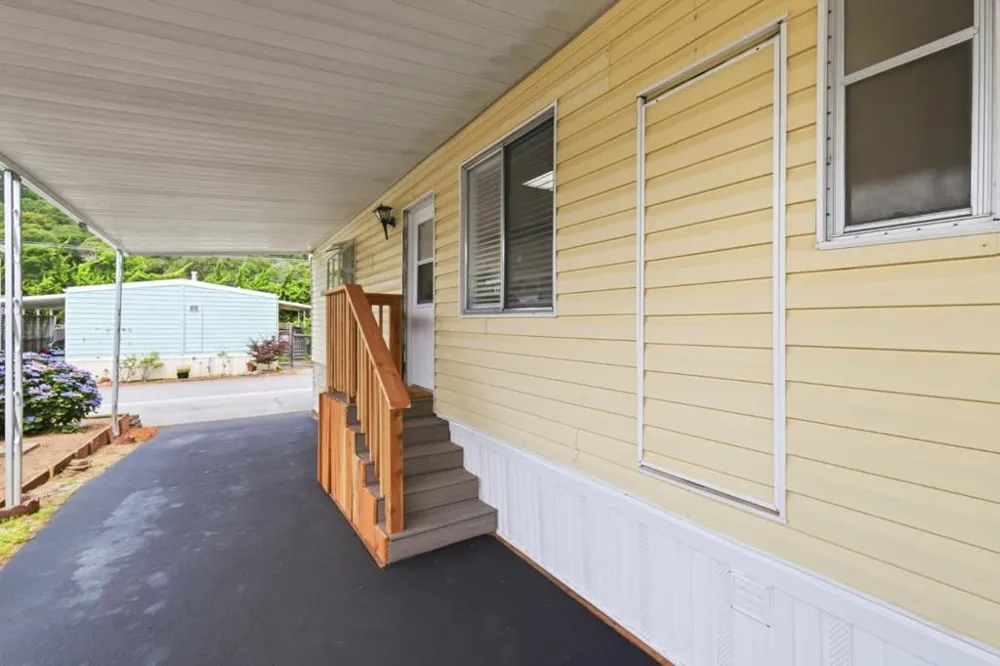 28 Eugenia Avenue #28 Aptos, CA 95003