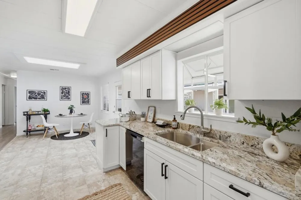 28 Eugenia Avenue #28 Aptos, CA 95003
