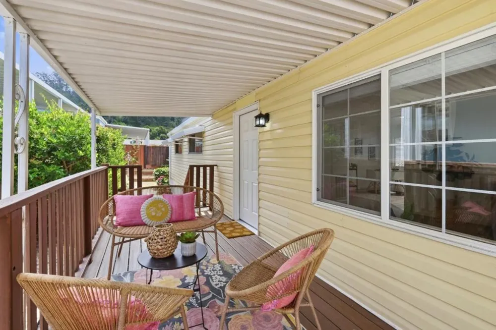 28 Eugenia Avenue #28 Aptos, CA 95003