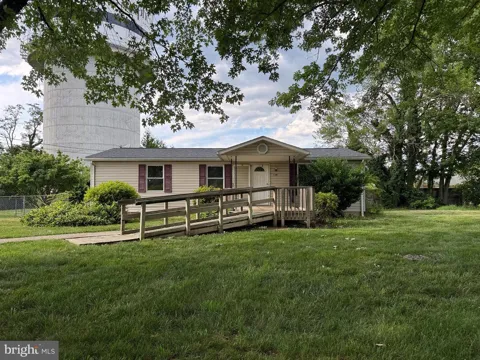 7341 MARTINSBURG PIKE