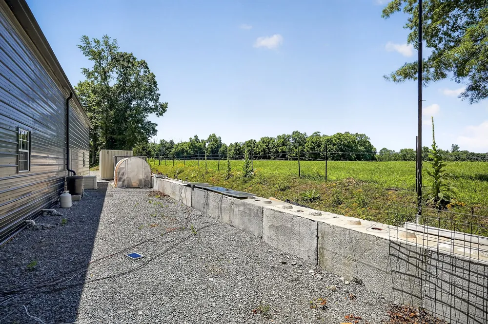 359 Allen Sells Ln Alpine, TN 38543