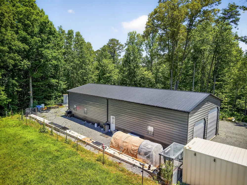 359 Allen Sells Ln Alpine, TN 38543