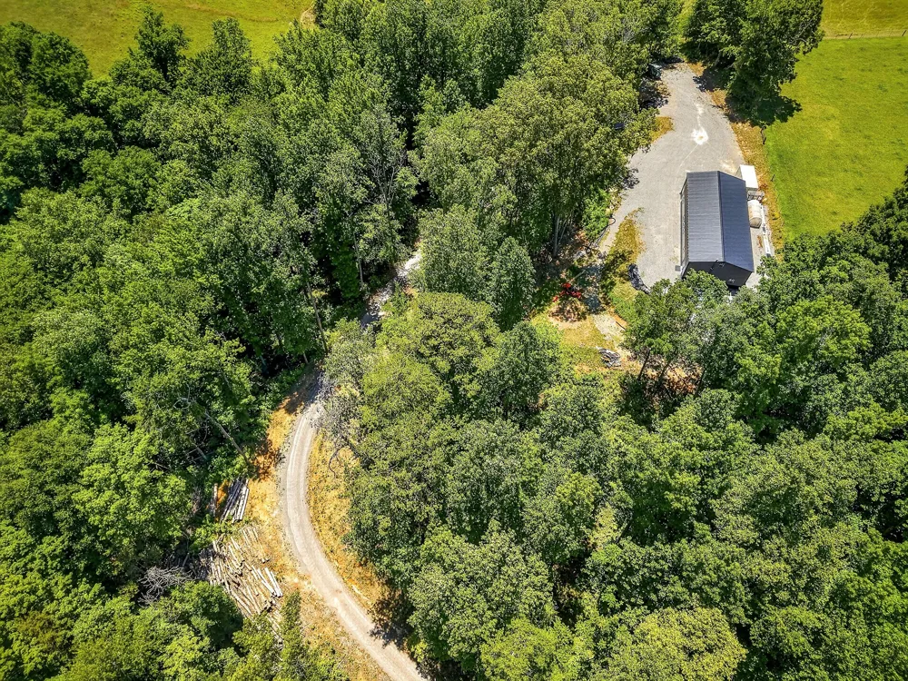 359 Allen Sells Ln Alpine, TN 38543