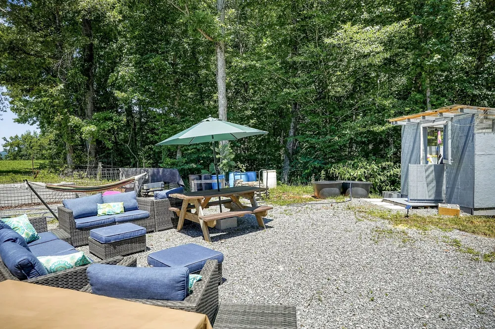 359 Allen Sells Ln Alpine, TN 38543