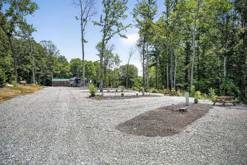 359 Allen Sells Ln Alpine, TN 38543