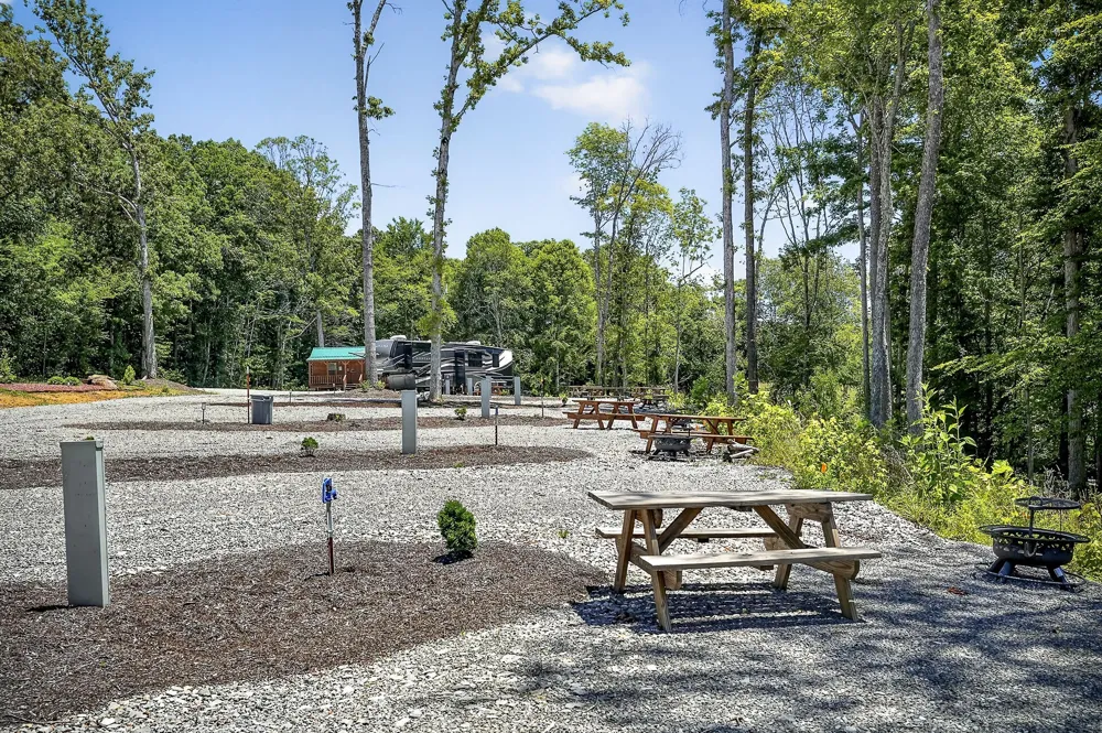 359 Allen Sells Ln Alpine, TN 38543